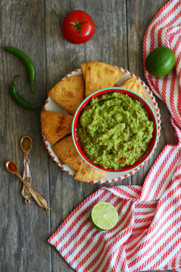 Guacamole and Homemade Tortilla Chips (+ video)